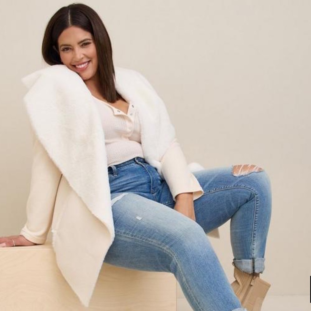 Gorgeous White Faux Suede & Fur Drape Front Jacket